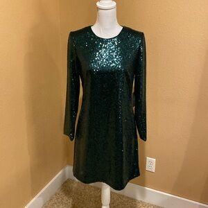 Vince Camuto green sequin long sleeve dress